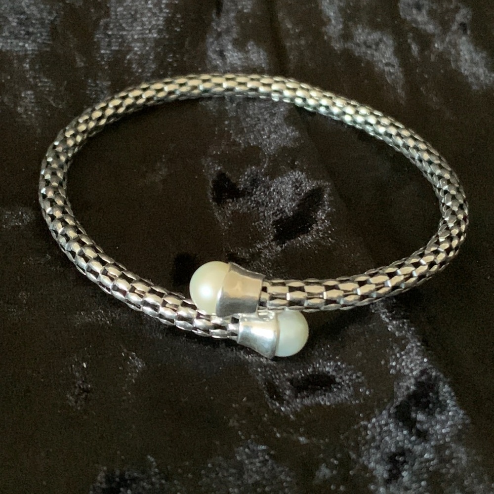 MIchael Dawkins Flex Cuff
